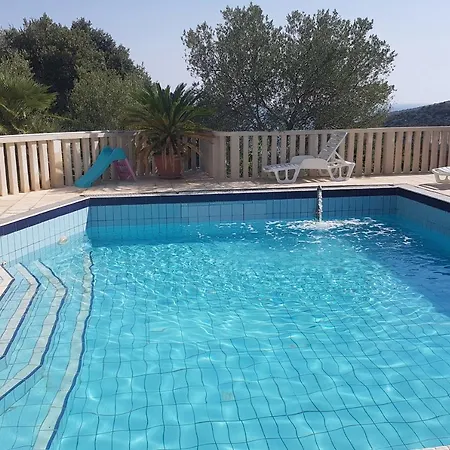 Seaside House With A Swimming Pool Cove Ljubljeva, Trogir - 9431 بيت للعطل