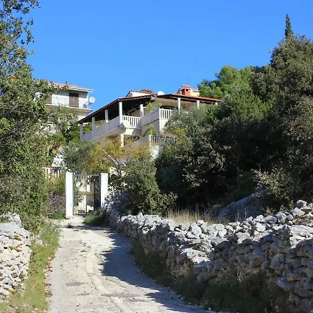 Seaside House With A Swimming Pool Cove Ljubljeva, Trogir - 9431 * مارينا