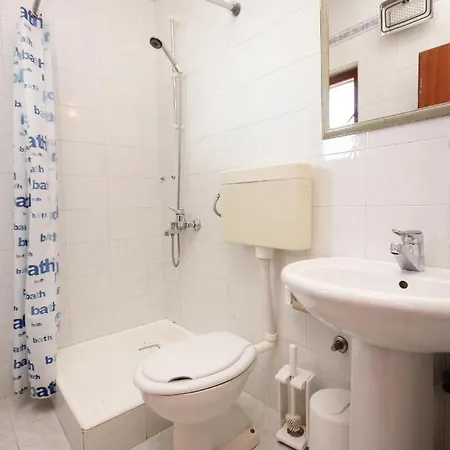 Seaside House With A Swimming Pool Cove Ljubljeva, Trogir - 9431 * مارينا