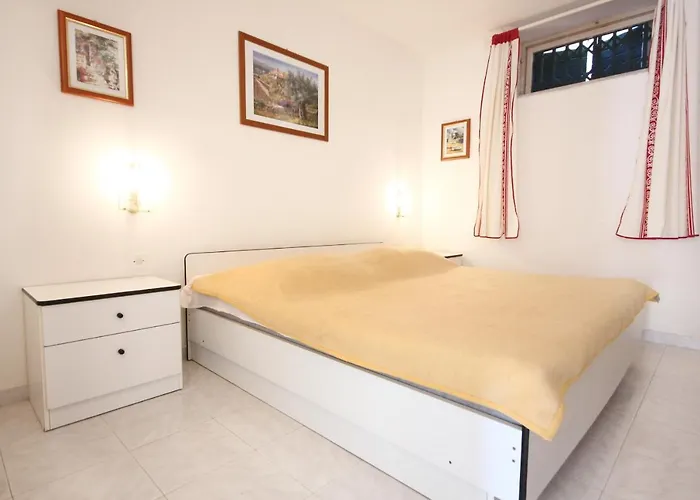 Seaside House With A Swimming Pool Cove Ljubljeva, Trogir - 9431 * Marina