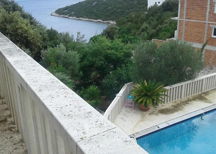 Seaside House With A Swimming Pool Cove Ljubljeva, Trogir - 9431 Marina