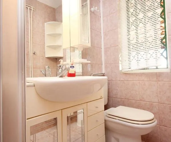 Dom wakacyjny Seaside House With A Swimming Pool Cove Ljubljeva, Trogir - 9431